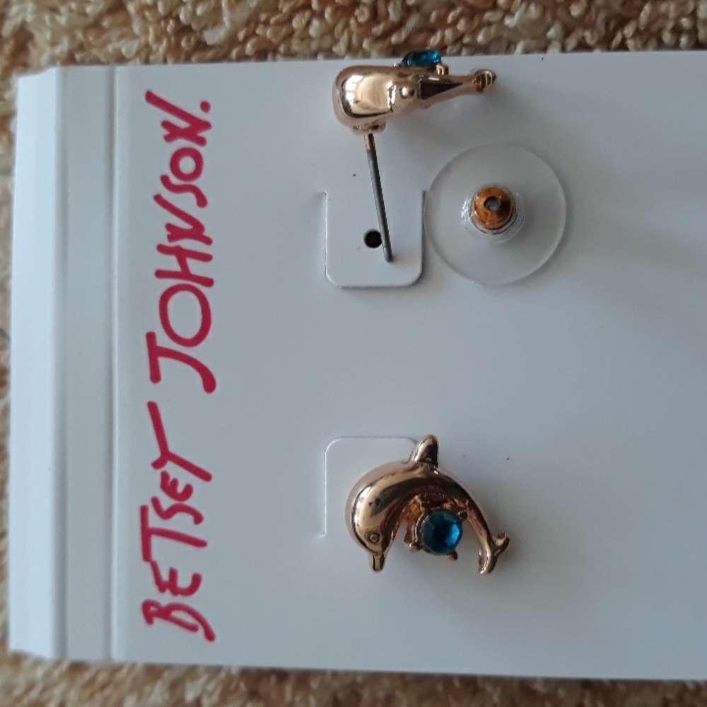 3x*Host Pick*Betsey Johnson dolphin earrings - Picture 11 of 11